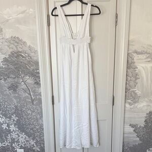 Indah Anjeli Maxi Dress